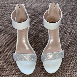 White wedding shoes size 7